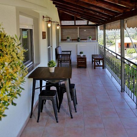 "Elegant & Quiet House" Apartment Игуменица Екстериор снимка