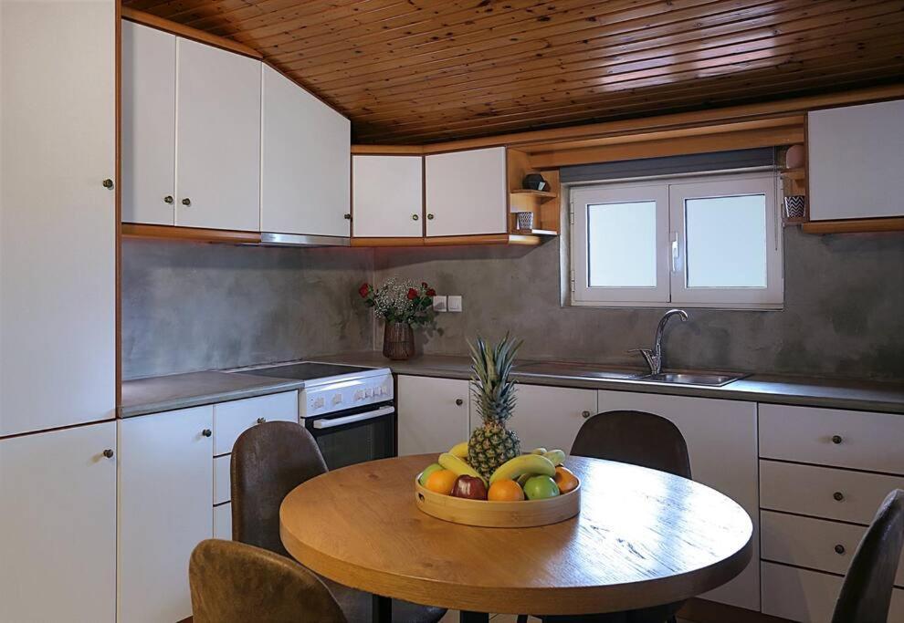 "Elegant & Quiet House" Apartment Игуменица Екстериор снимка