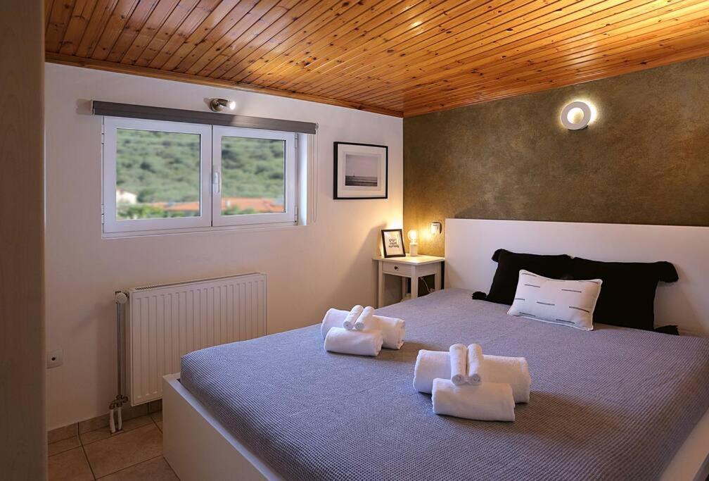 "Elegant & Quiet House" Apartment Игуменица Екстериор снимка